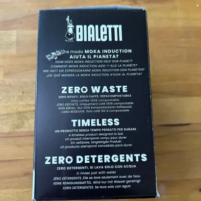 OUTLET Bialetti New Moka Induction kawiarka stalowa na indukcję 4 tz / 150 ml czarna - zdjęcie 2