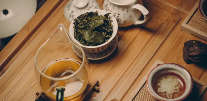 Gongfu cha - sztuka parzenia herbaty. Czym jest? Jaki zestaw do gongfu cha jest niezbędny?